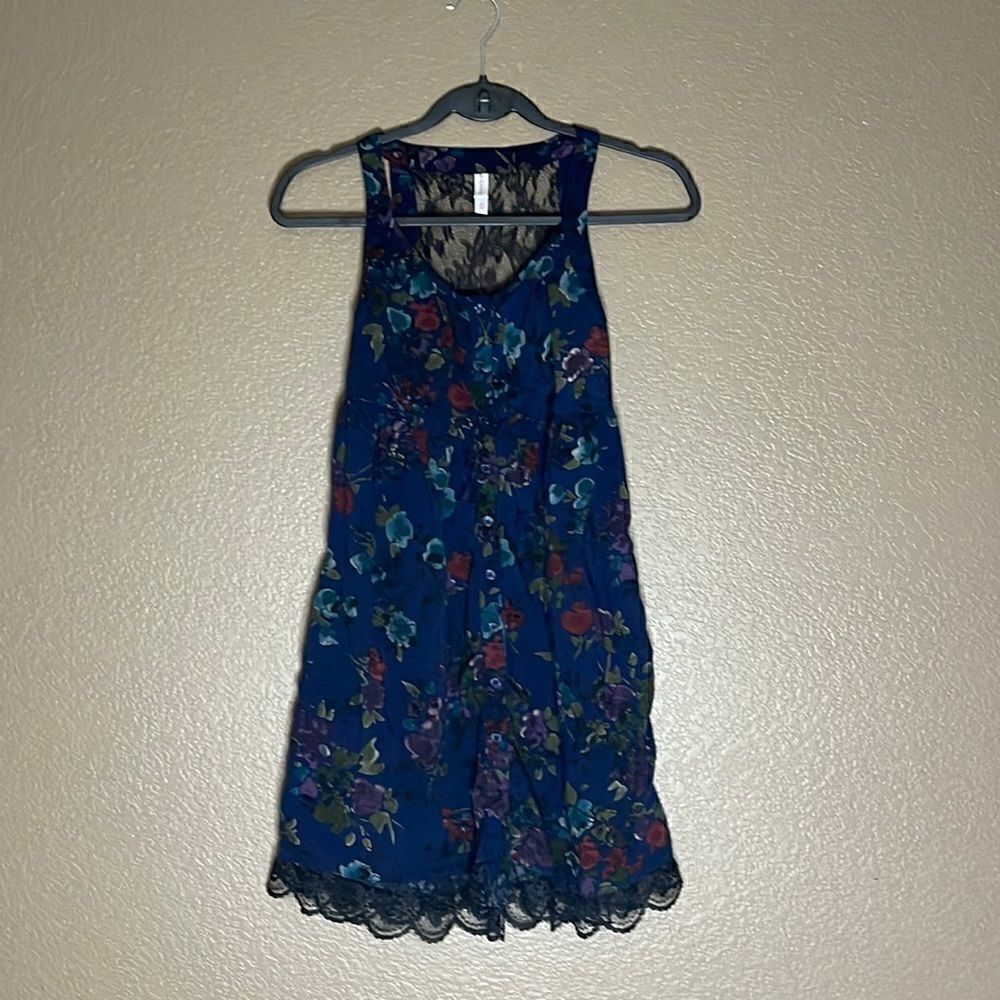 Xhilaration floral lace dress size XS